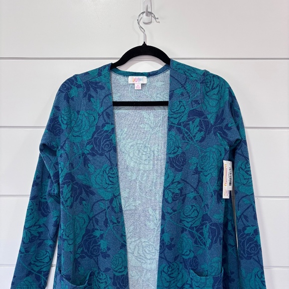 NWT LulaRoe Sarah duster roses pattern blue hues size S - Picture 3 of 15